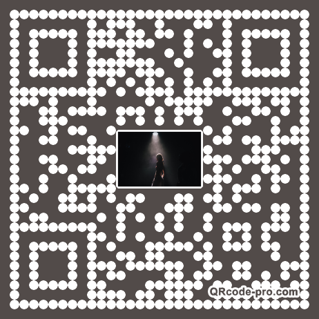 QR code with logo 18ex0